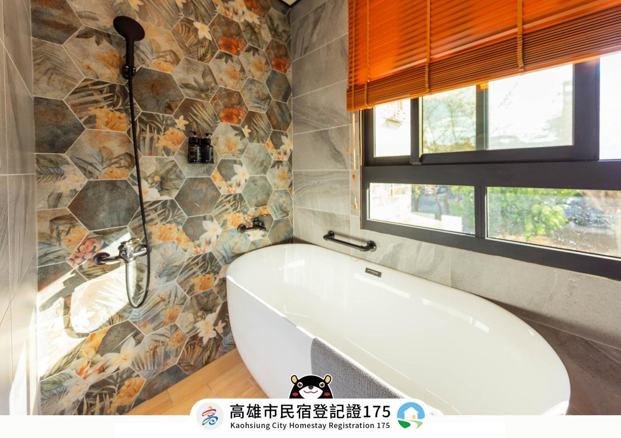 Ez Stay Yancheng Kaohsiung Dış mekan fotoğraf